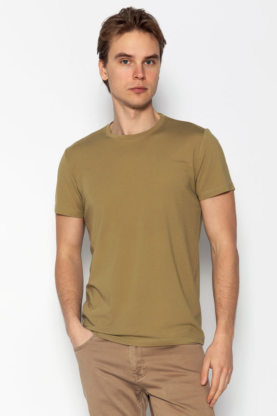 Fitted Lightweight Crew-Neck T-Shirt - Light Green