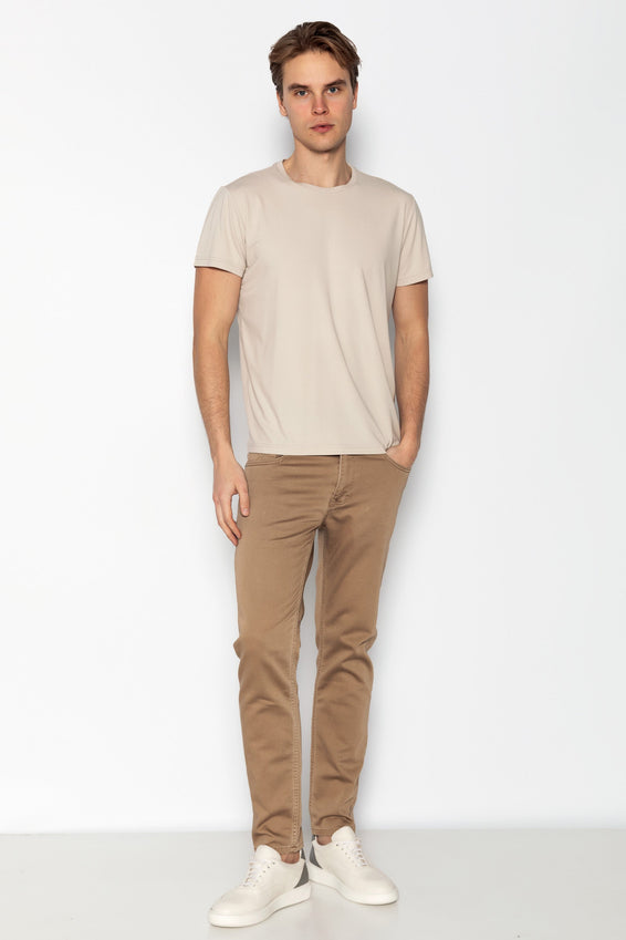 Fitted Lightweight Crew-Neck T-Shirt - Light Grey