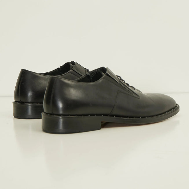 The Studded Cap Toe Oxfords Polished Leather - Black